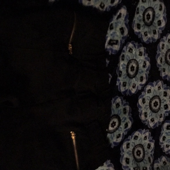 Running slacks - Picture 2 of 2